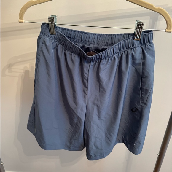 Men’s shorts. Blue. ASICS. Size small - Picture 1 of 3